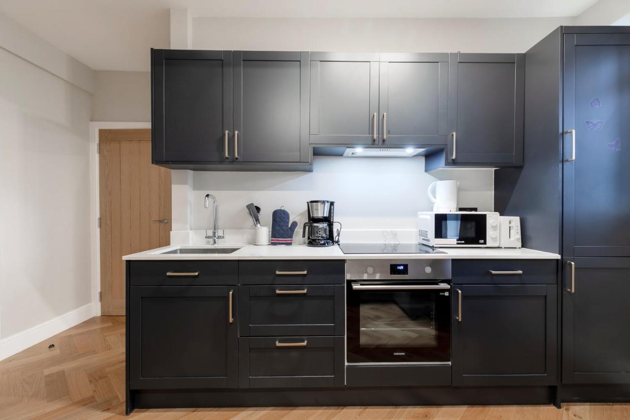 Bright Apartments Near Marble Arch And Hyde Park Лондон Экстерьер фото